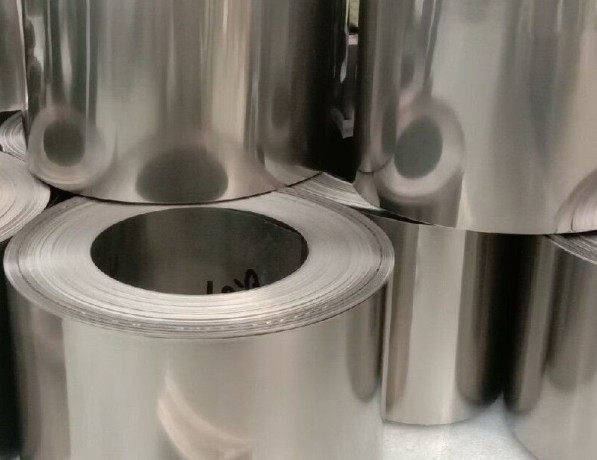 Фольга титановая 3М 0,03 мм ОСТ 1.90145-74 фото