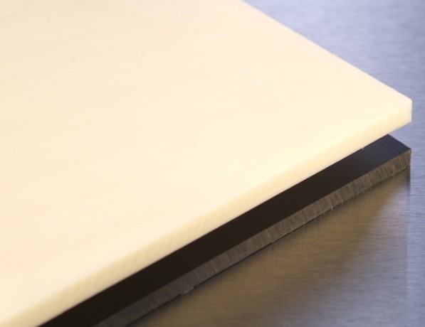 Капролон плита белая ПА 6 Б 20х1000х1000 мм ТУ 2224-001-78534599-2006 фото