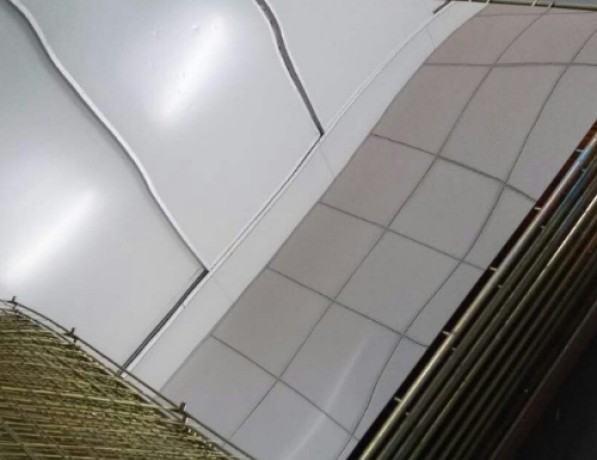 Лист нержавеющий зеркальный х/к 15Х18Н12С4ТЮ 0,9 мм ТУ 14-1-2476-78 фото